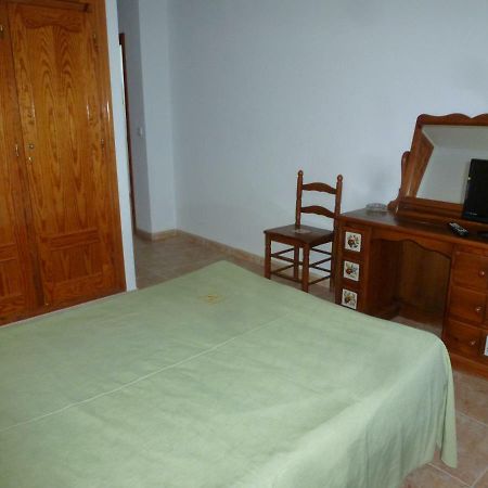 Hostal Cortes 加鲁查 外观 照片