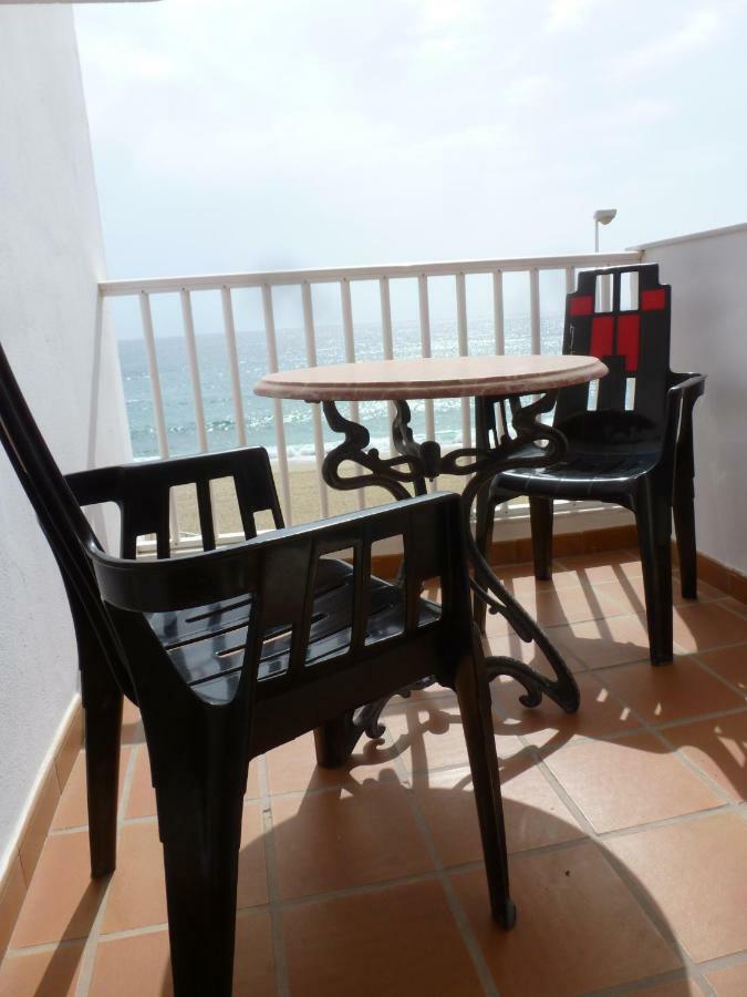 Hostal Cortes 加鲁查 外观 照片